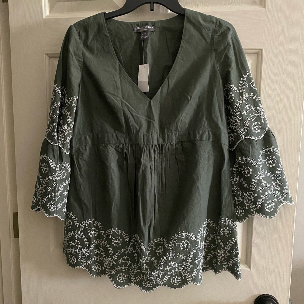NWT Pea in the Pod Blouse